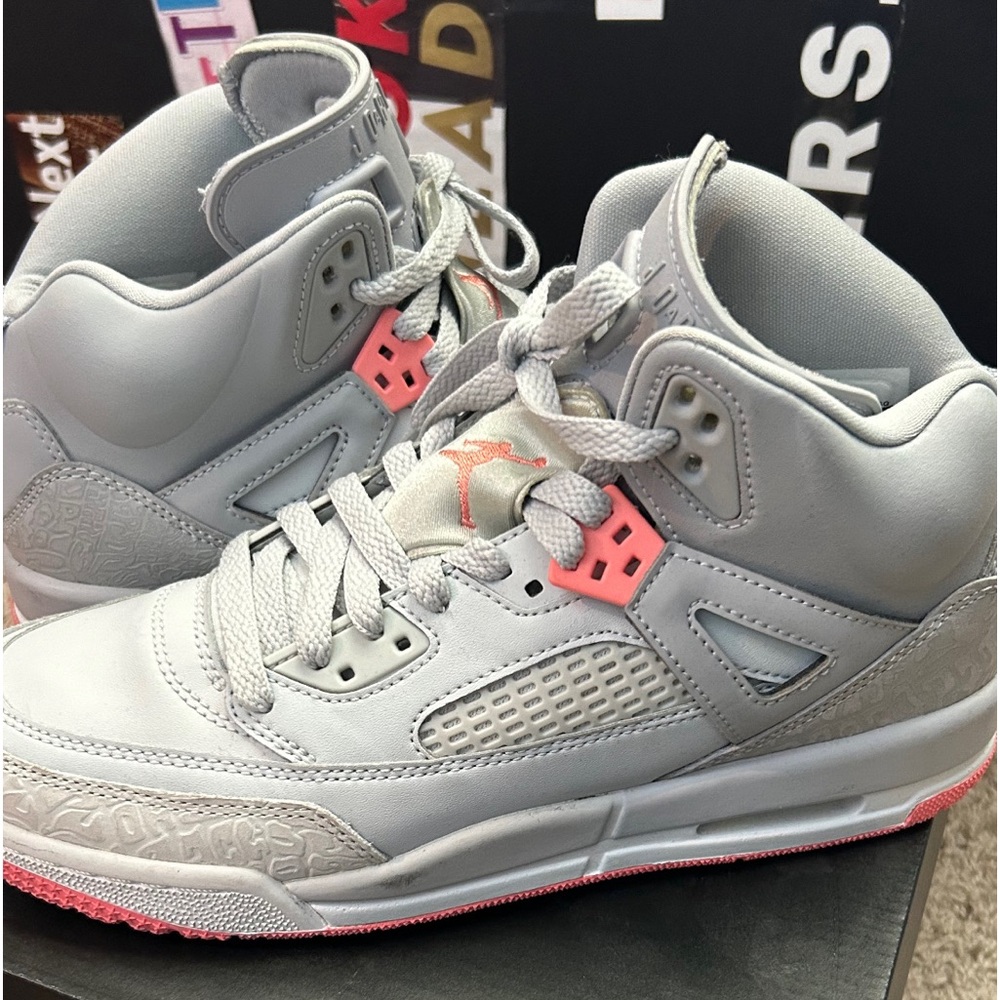 Jordan Sneakers